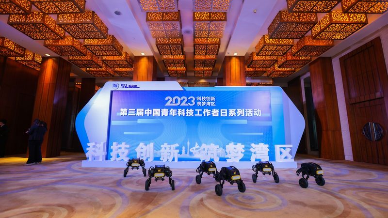 RPA软件定制开发：企业智能化转型的加速器